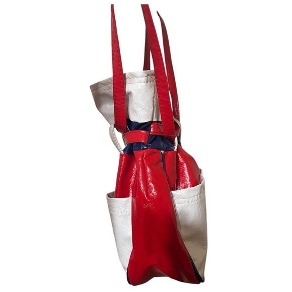 🔥SALE🔥Vintage Red, White & Blue 🇺🇸 Leather 1970s Drawstring Bucket Bag - Picture 5 of 9